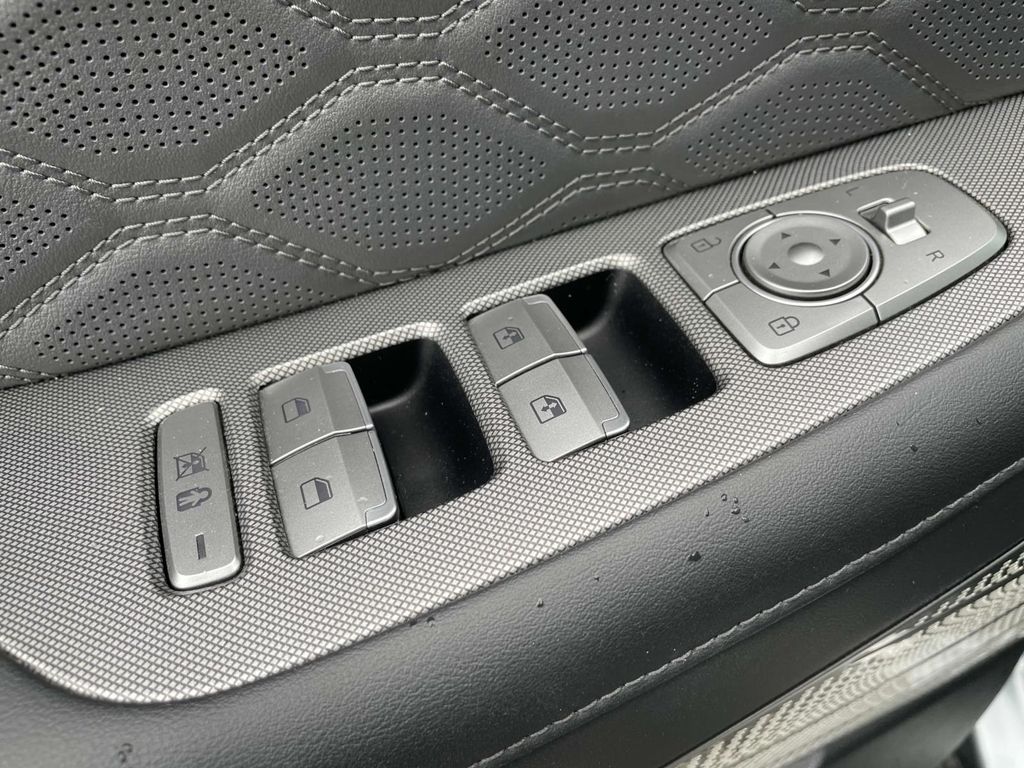2022 Hyundai Palisade Calligraphy photo 17