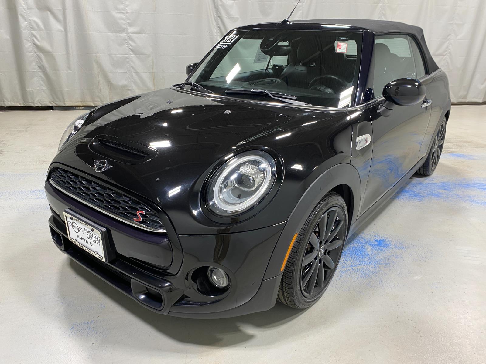 2021 MINI Convertible S's photo