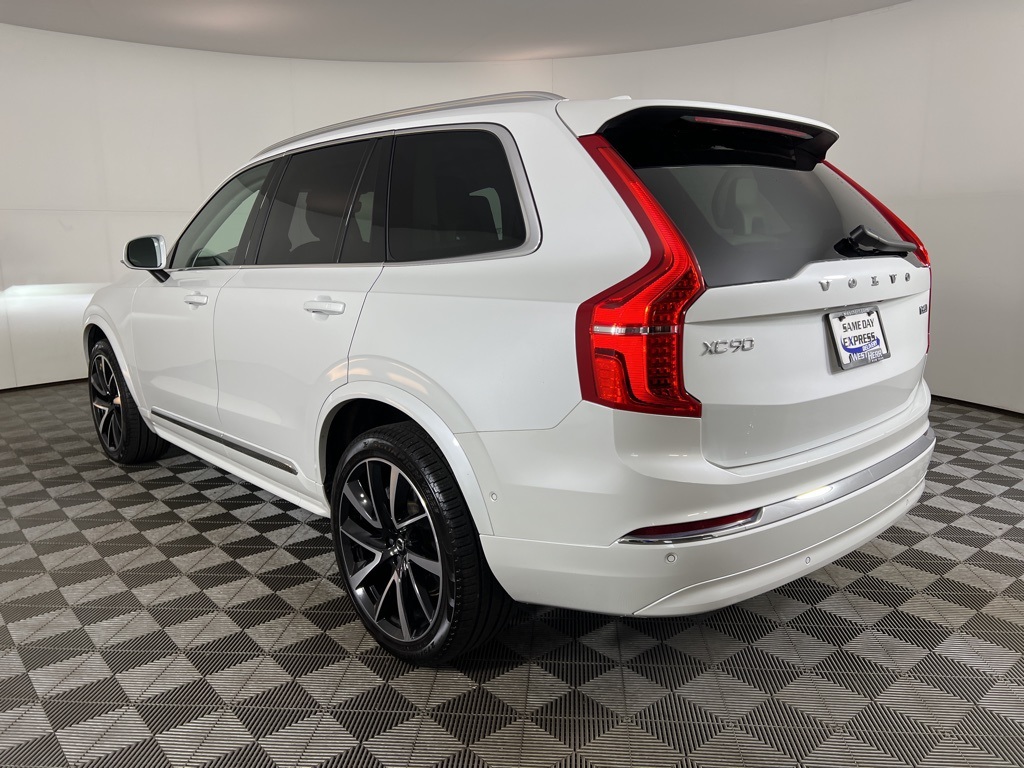 2024 Volvo XC90 Ultimate photo 8