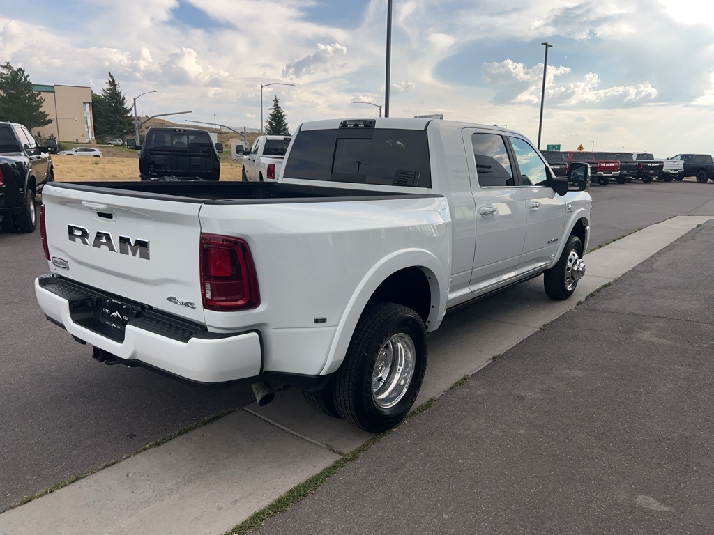 2026 Ram 3500 Limited photo 4