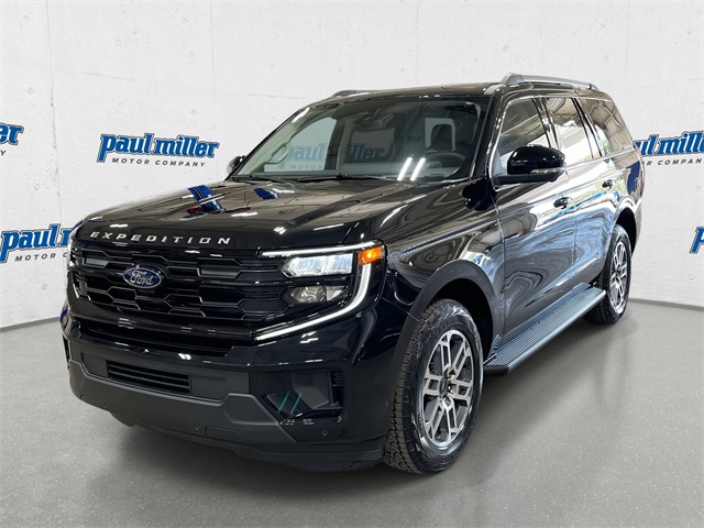 2025 Ford Expedition Active's photo