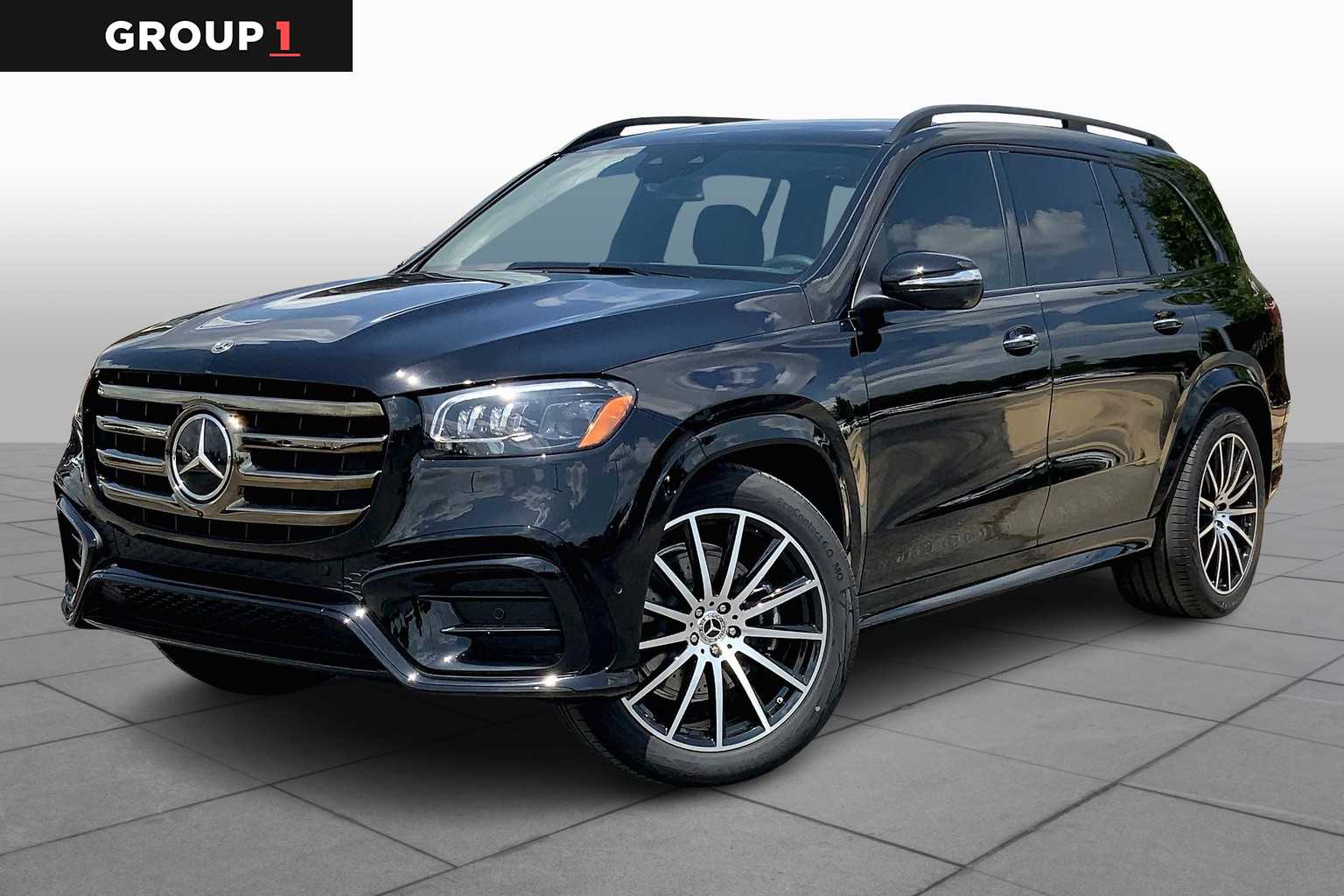 2025 Mercedes-Benz GLC Base's photo