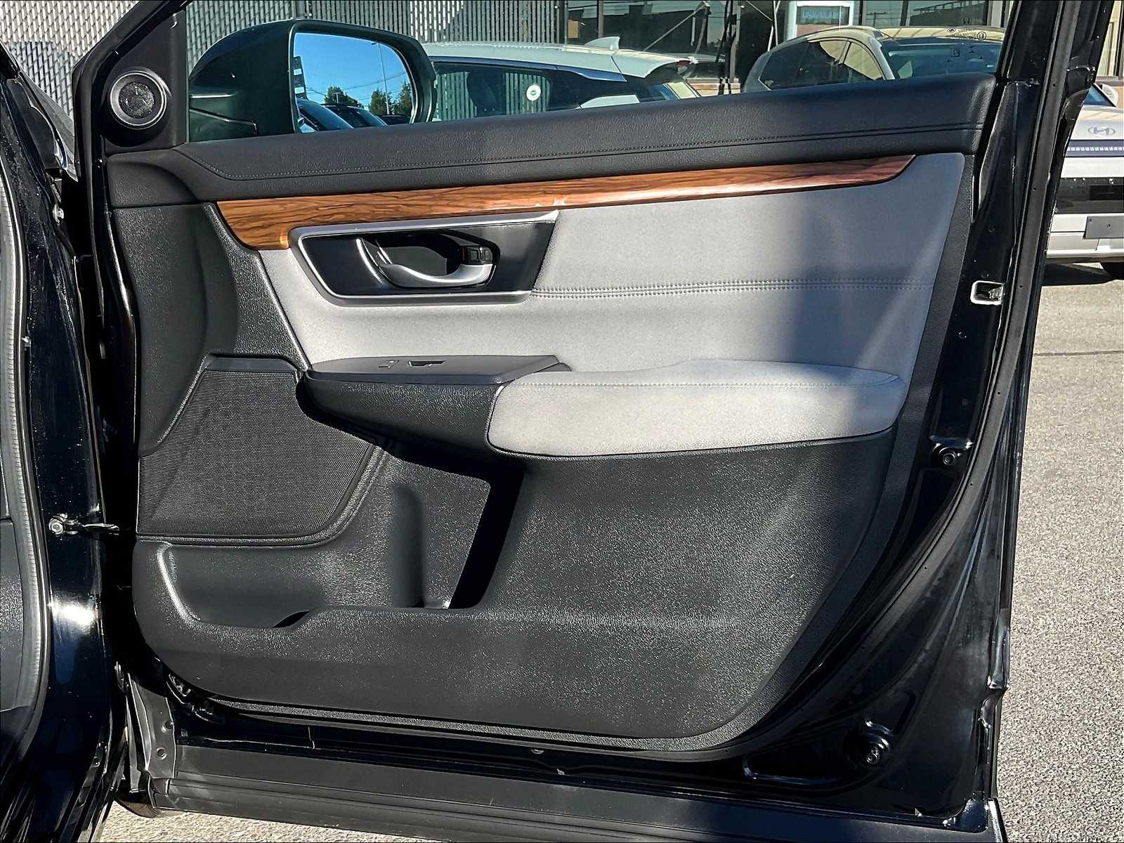 2022 Honda CR-V EX photo 10