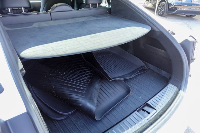 2023 Tesla Model S Plaid photo 22