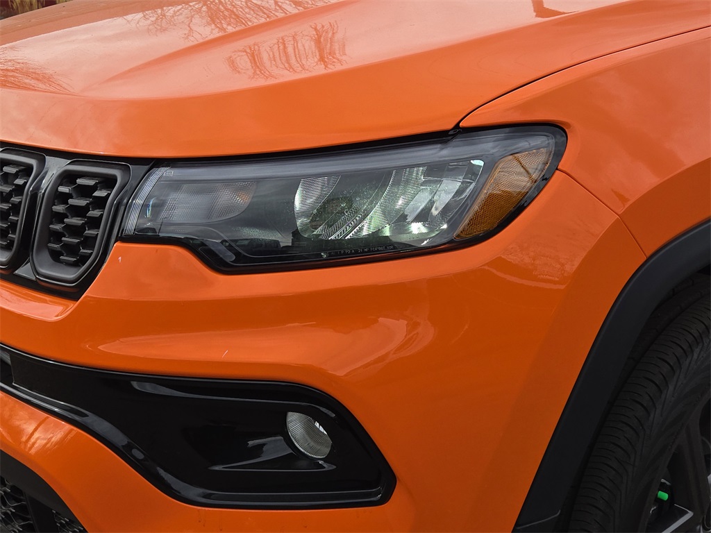 2026 Jeep Compass Limited Altitude photo 3