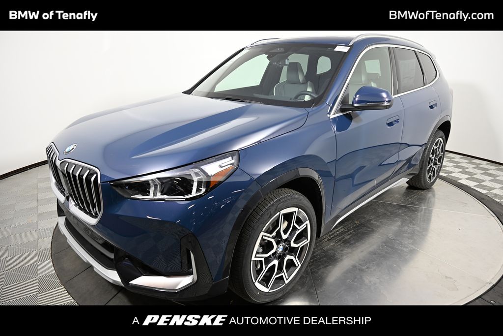 2026 BMW X1 28i's photo