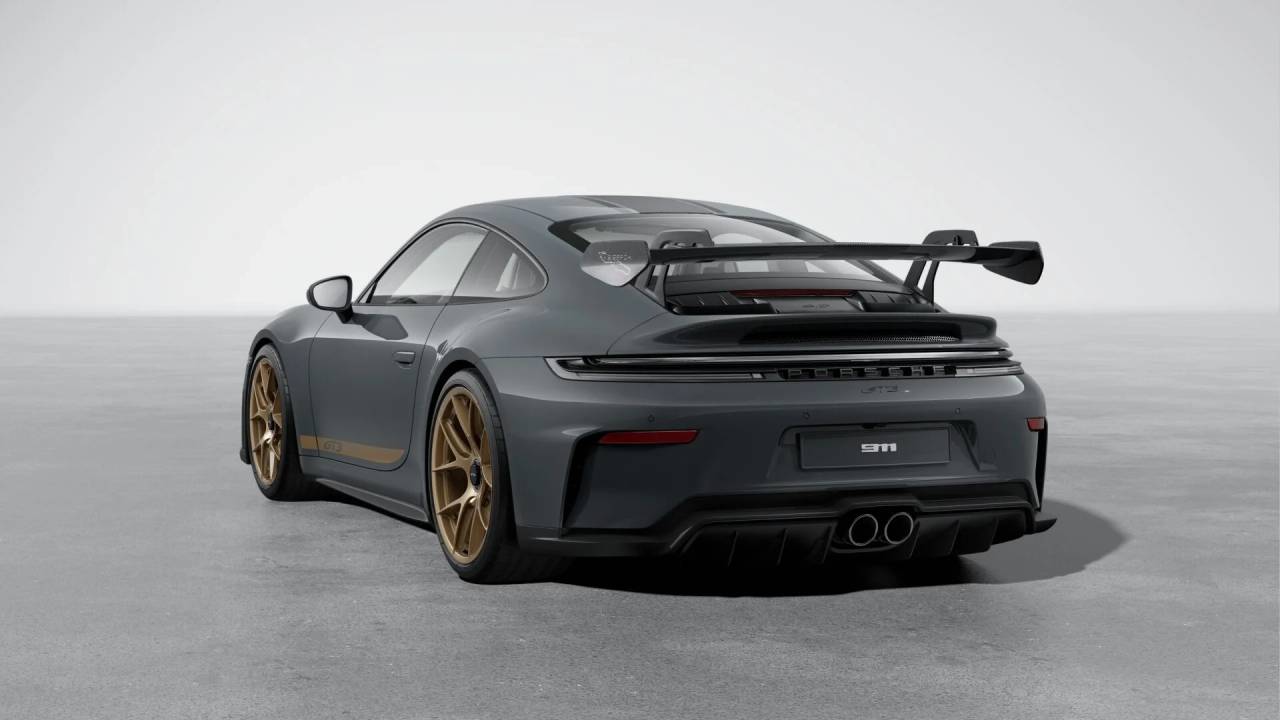 2026 Porsche 911 GT3 Touring photo 3
