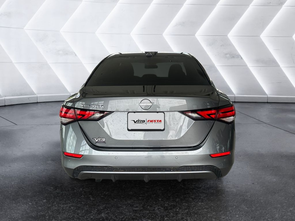 2025 Nissan Sentra SV photo 5