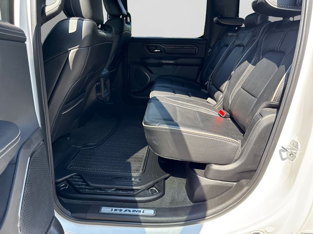 2023 Ram 1500 Limited photo 3