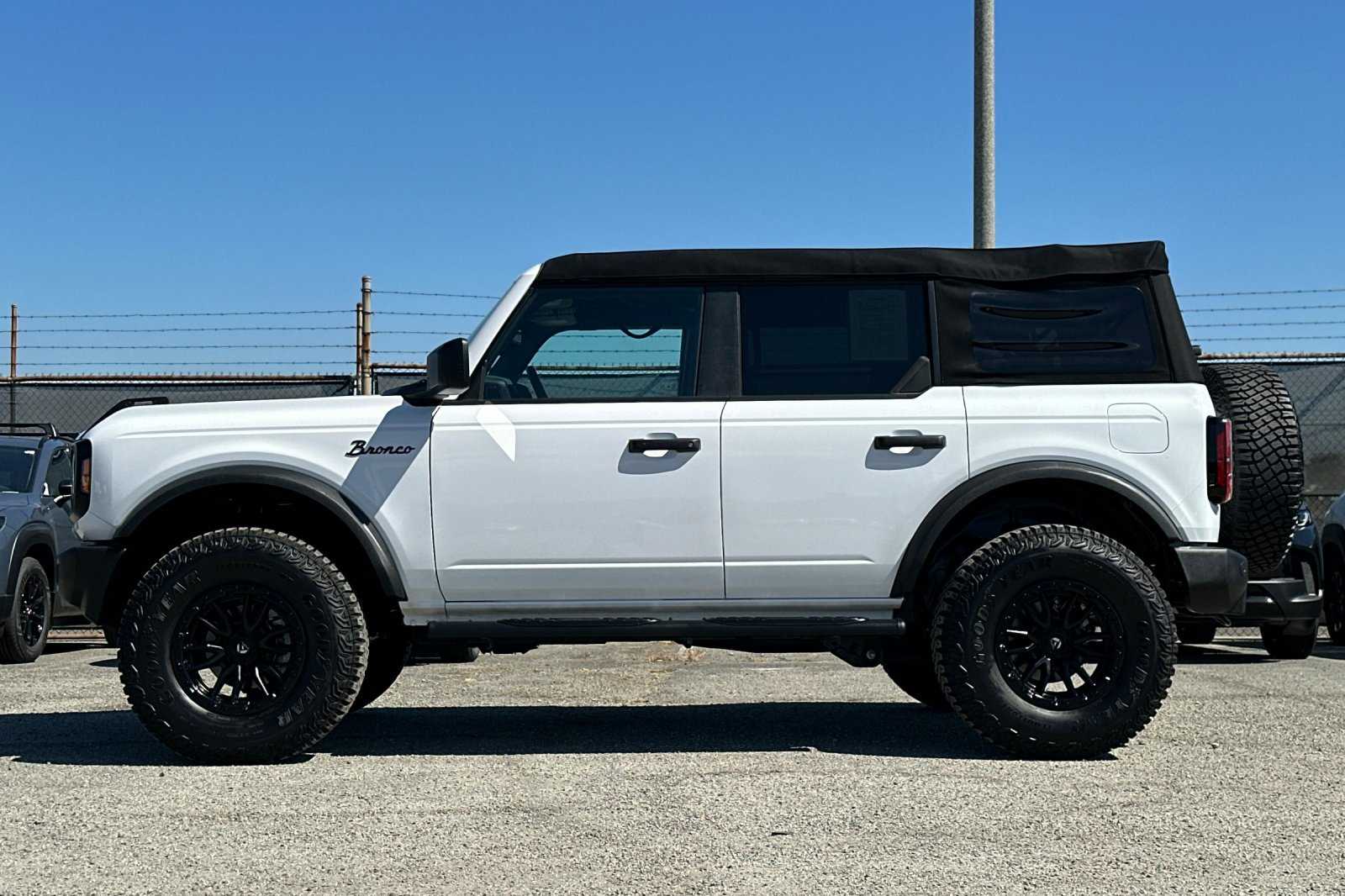 2024 Ford Bronco Big Bend photo 6