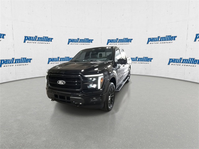 2025 Ford F-150 Lariat photo 3