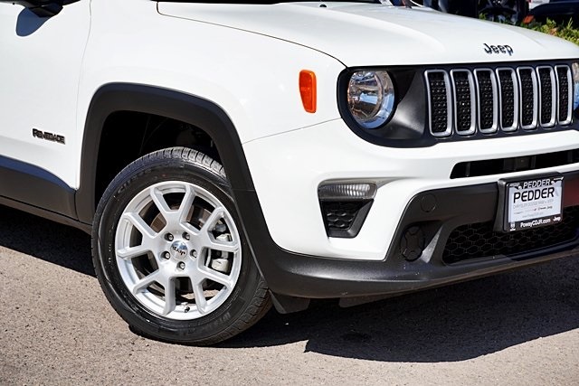 2023 Jeep Renegade Latitude Upland photo 3