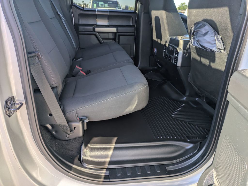 2019 Ford F-150 XLT photo 28