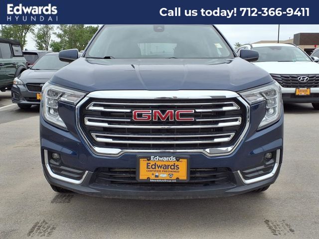 2023 Gmc Terrain SLT photo 2