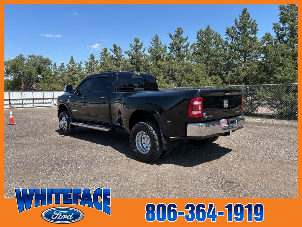 2021 Ram 3500 Laramie photo 3