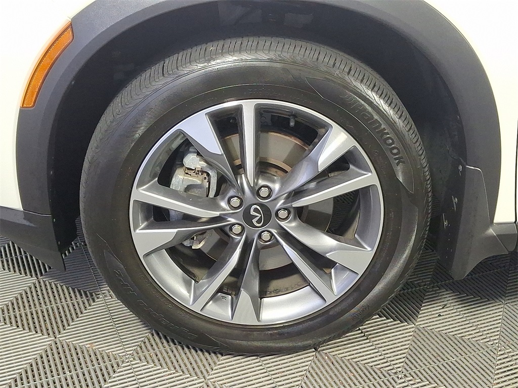 2025 Infiniti QX60 Luxe photo 4