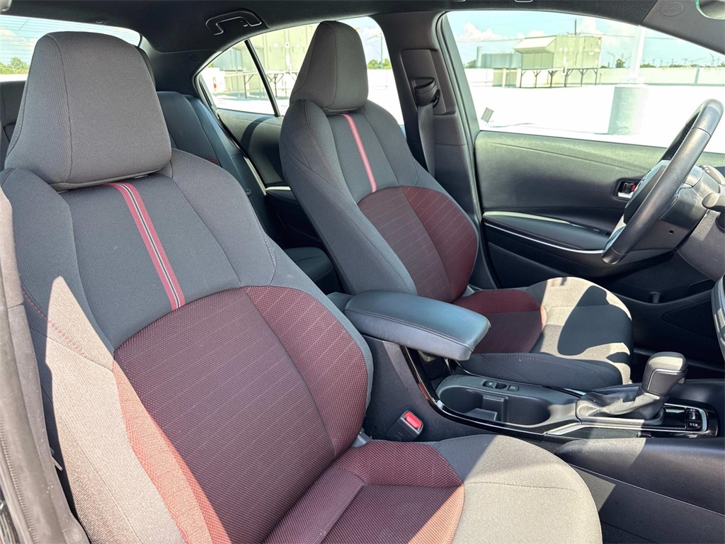 2024 Toyota Corolla SE photo 9