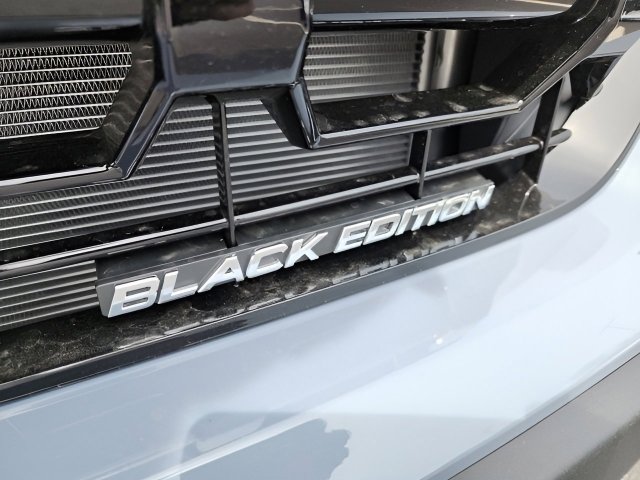 2025 Honda Ridgeline Black Edition photo 10