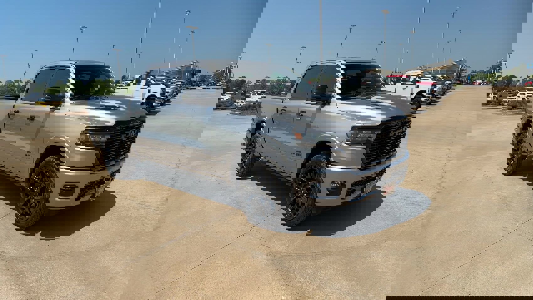 2025 Ram 1500 Laramie photo 2