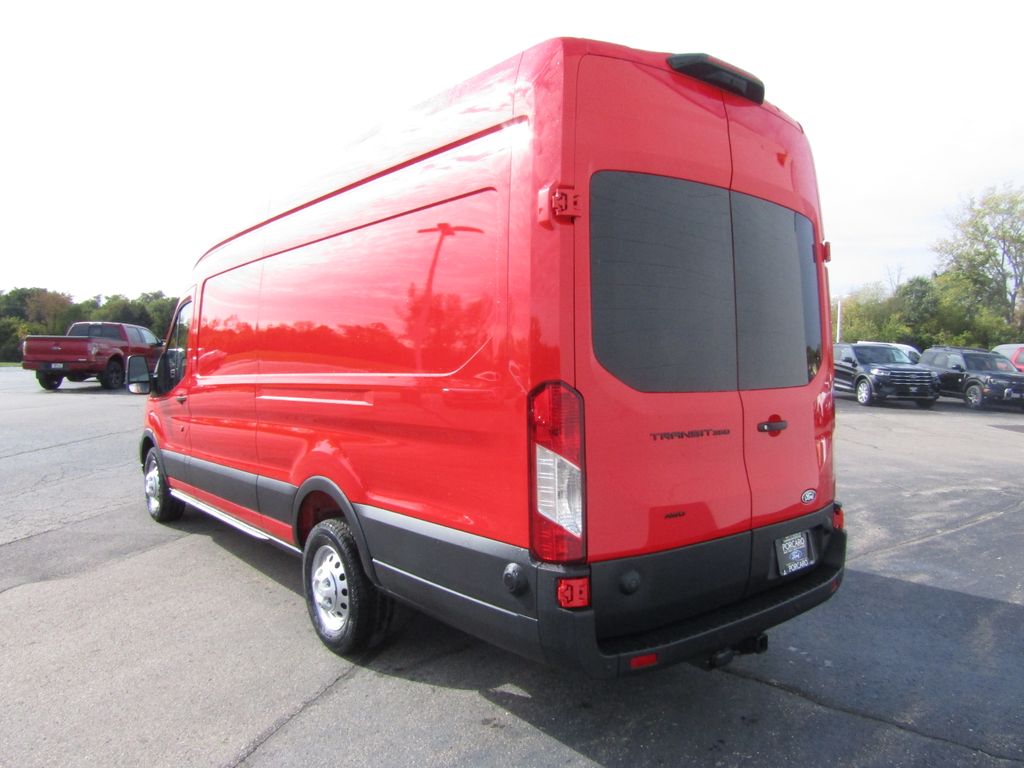 2026 Ford Transit Cargo Van photo 4