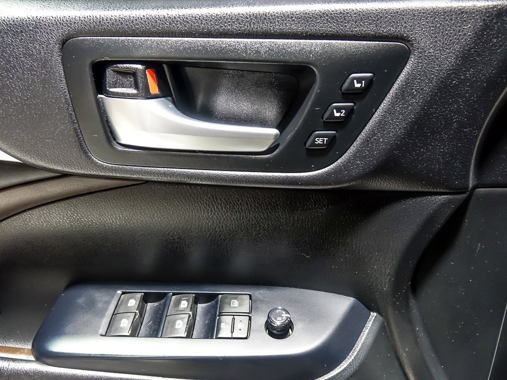 2016 TOYOTA HIGHLANDER - Image 29