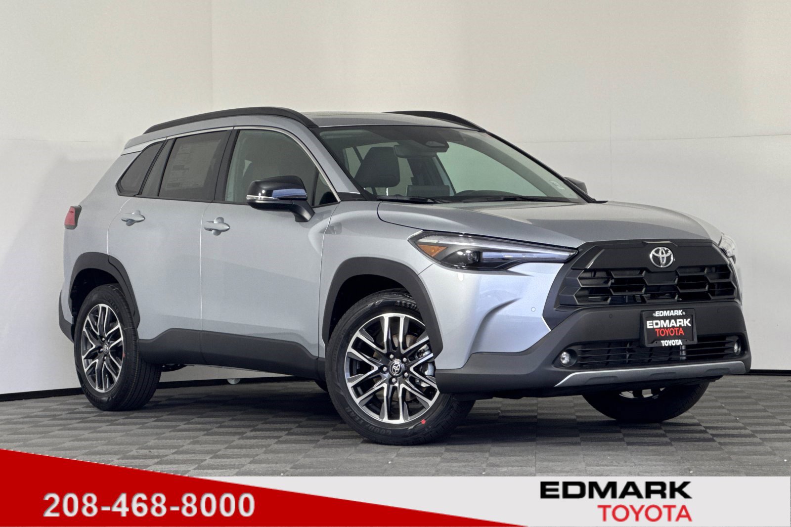 2026 Toyota Corolla Cross XLE's photo