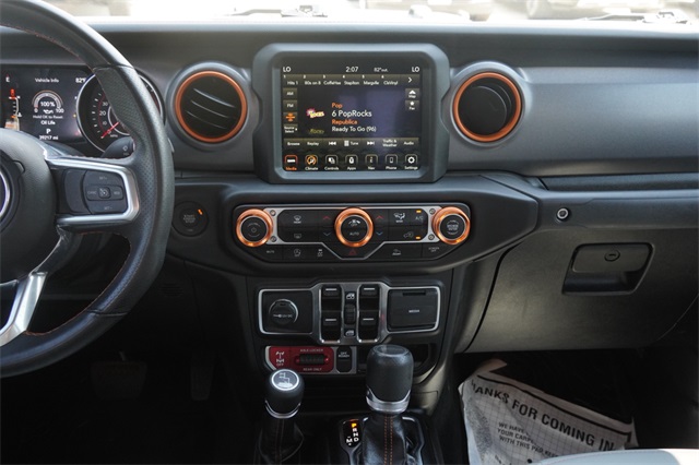 2022 Jeep Gladiator Mojave photo 13