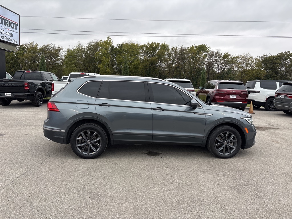 Used 2022 Volkswagen Tiguan SE with VIN 3VV3B7AX8NM127984 for sale in Pryor, OK