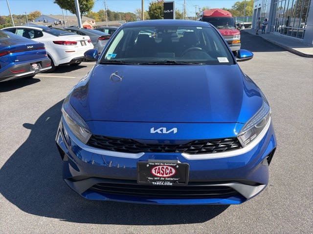 2023 Kia Forte LXS photo 8