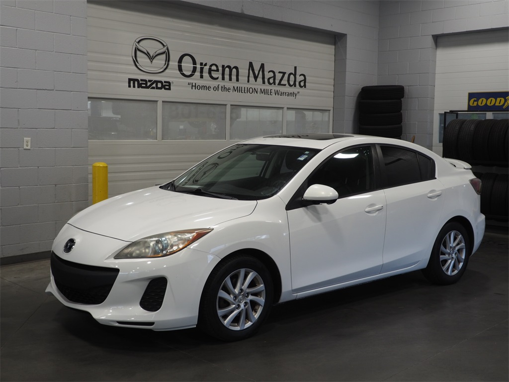 Used 2012 White Mazda i Grand Touring image 1