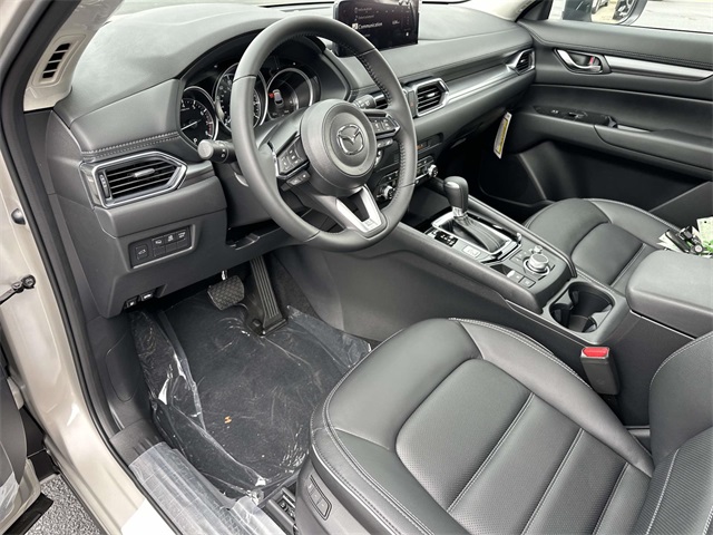 2025 Mazda CX-5 2.5 S Preferred photo 2