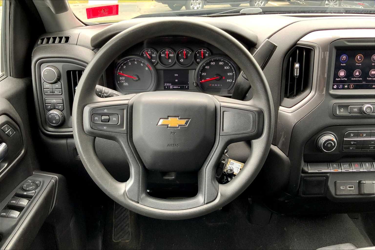 2022 Chevrolet Silverado 1500 Custom photo 3