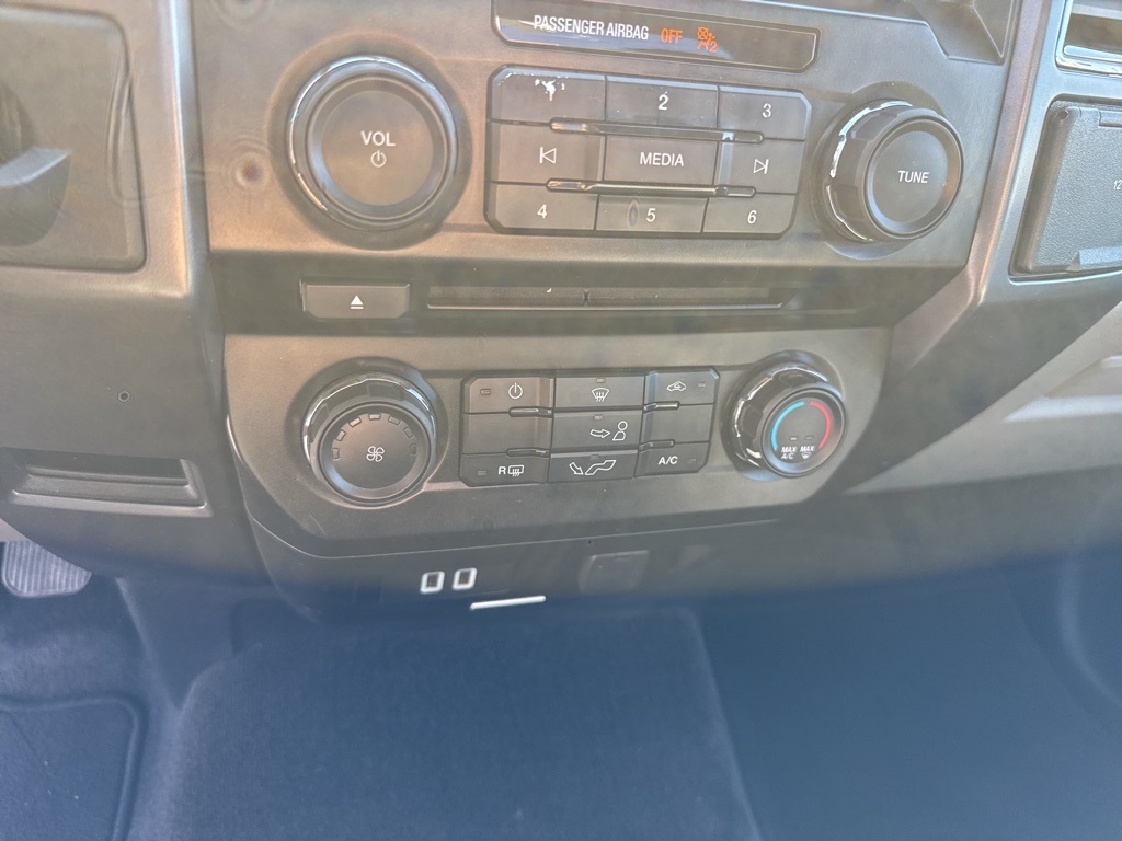 2018 Ford F-150 XLT photo 12