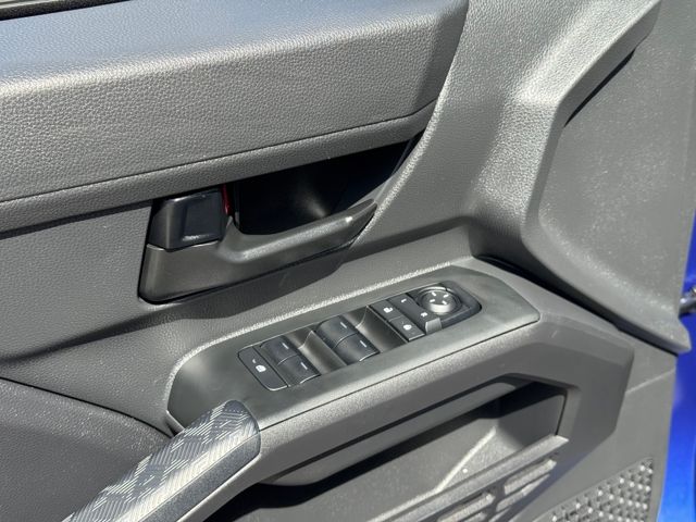 2024 Toyota Tacoma SR5 photo 5