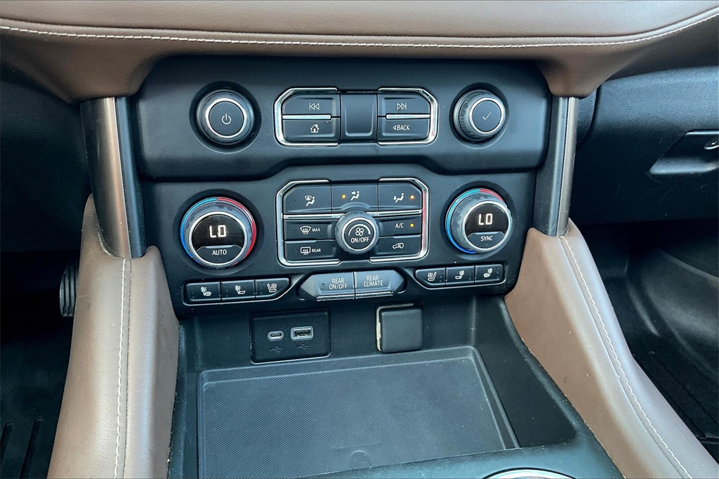 2022 CHEVROLET SUBURBAN - Image 34