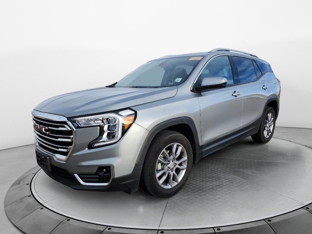 2024 GMC Terrain SLT's photo