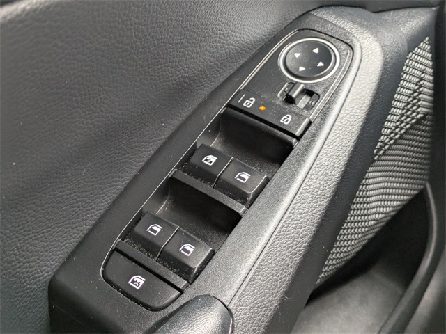 2024 Kia Seltos EX photo 18