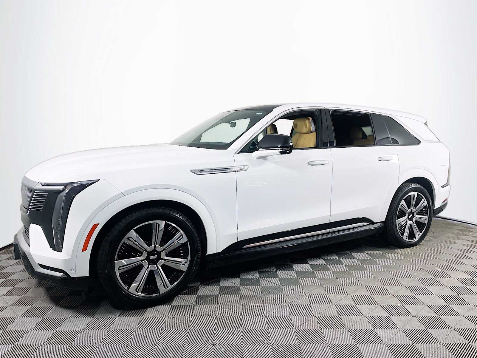 2025 Cadillac Escalade IQ Luxury 2's photo