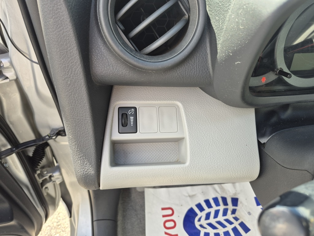 2012 Toyota RAV4 Base photo 23