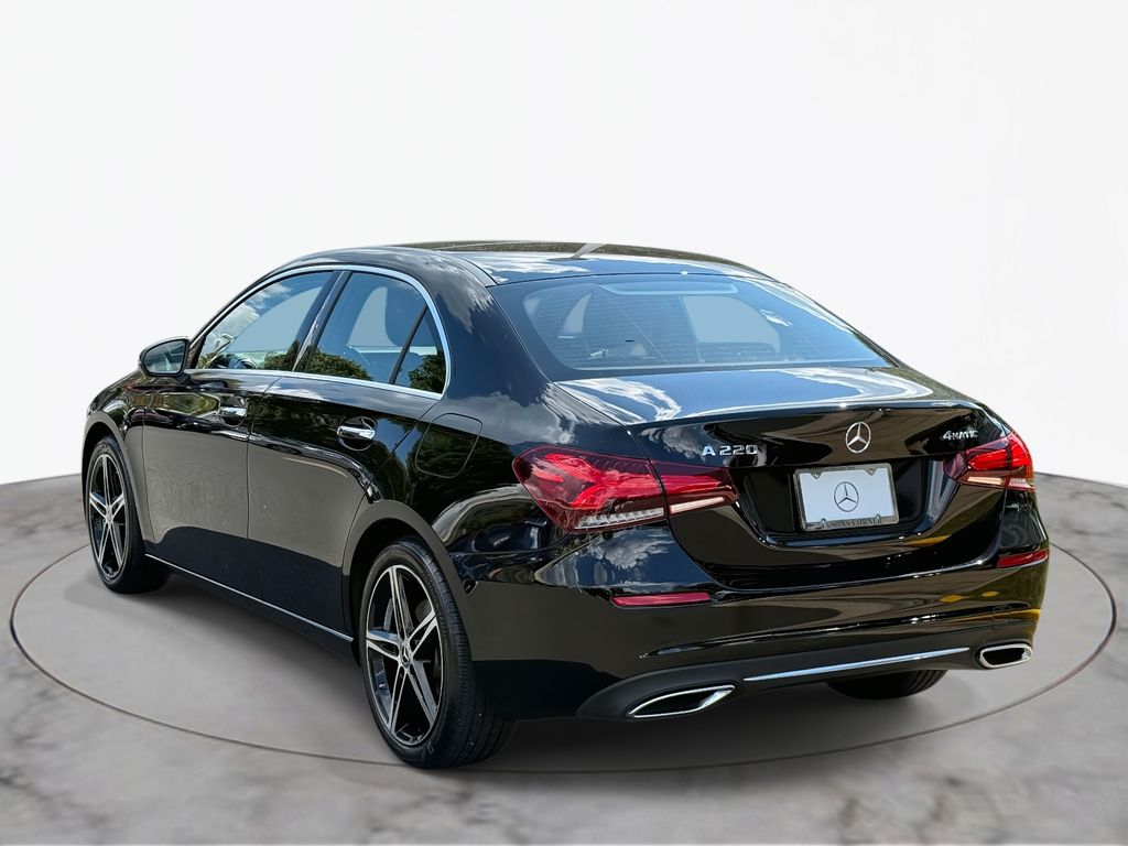 2022 Mercedes Benz A 220 4MATIC photo 10