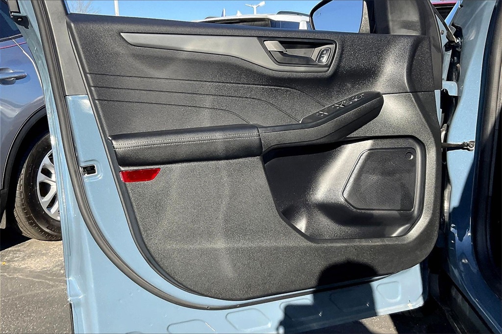 2025 FORD ESCAPE - Image 19