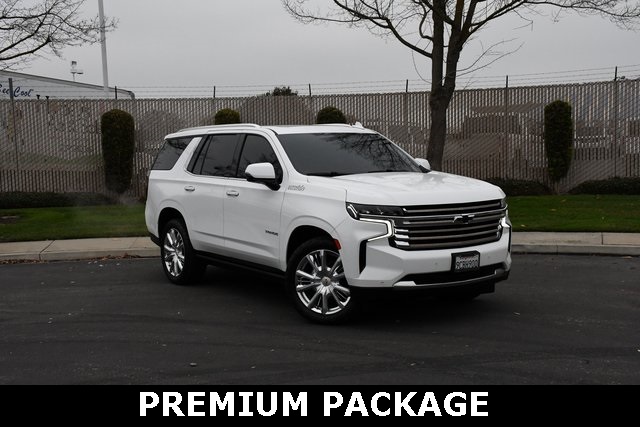 2022 Chevrolet Tahoe High Country's photo