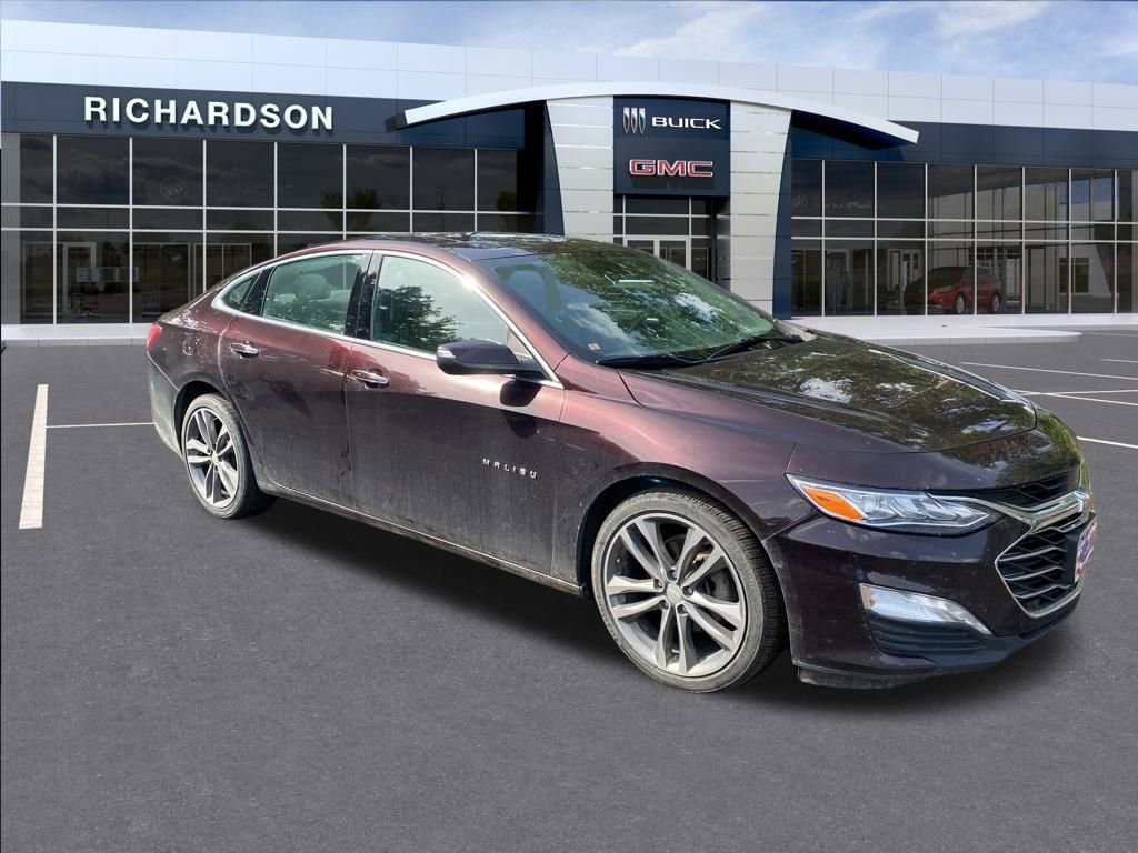 2020 Chevrolet Malibu Premier photo 2