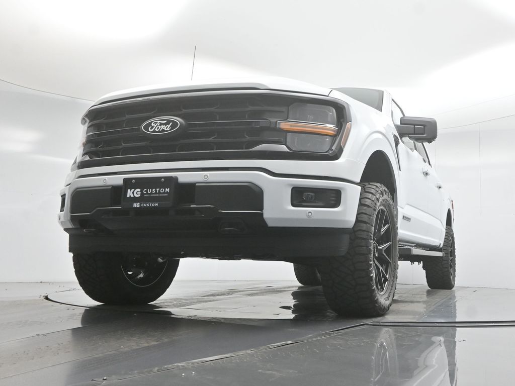 2025 Ford F-150 XLT photo 40