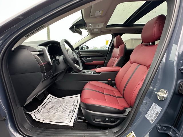 2025 Mazda CX-50 Premium Plus photo 24