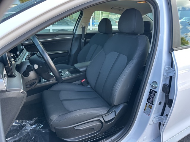 2022 Kia K5 LXS photo 8