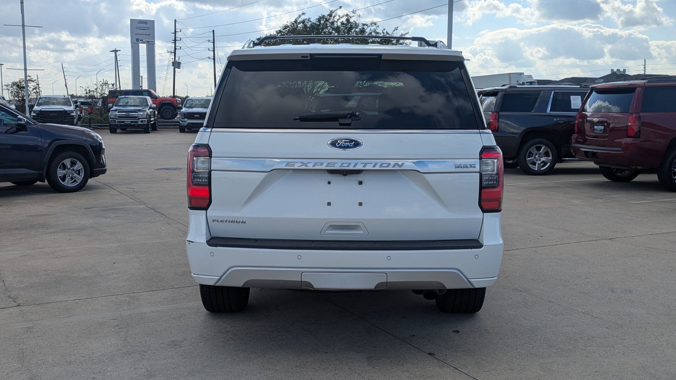 2020 Ford Expedition MAX Platinum photo 4