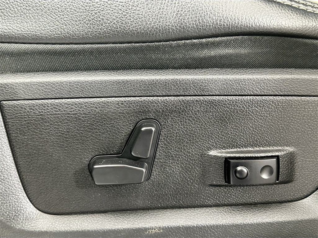 2024 Ram 2500 Laramie photo 20