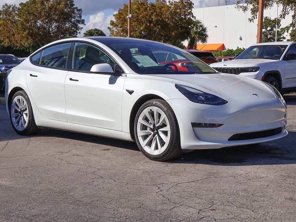 Used 2023 Tesla Model 3 Base with VIN 5YJ3E1EA8PF498885 for sale in Miami, FL