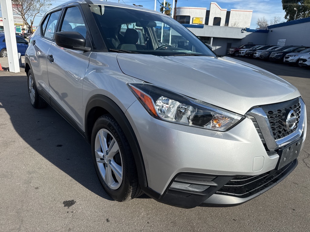 2020 Nissan Kicks S